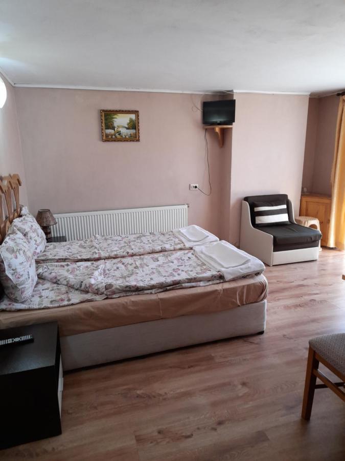 Yana Guest House Dobriniszte Zewnętrze zdjęcie