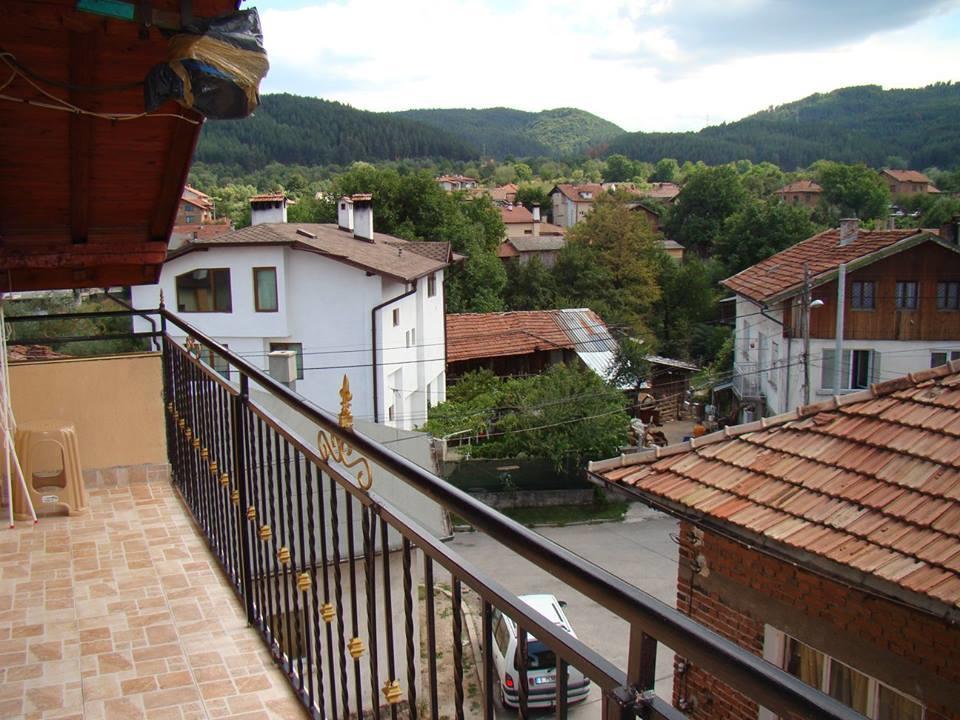Yana Guest House Dobriniszte Zewnętrze zdjęcie