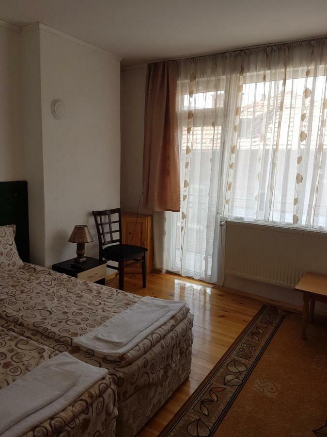 Yana Guest House Dobriniszte Zewnętrze zdjęcie