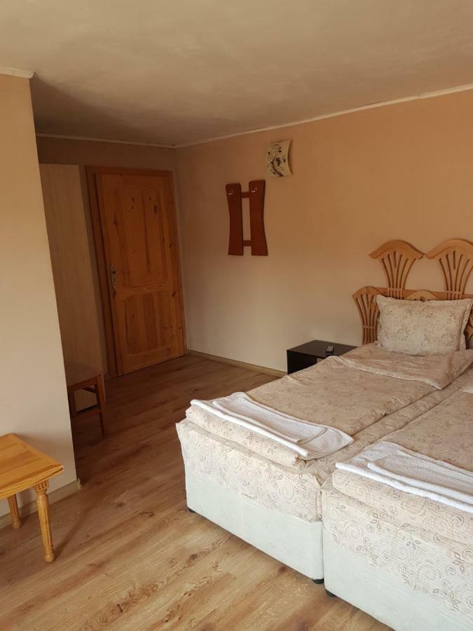 Yana Guest House Dobriniszte Zewnętrze zdjęcie