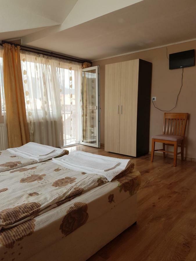 Yana Guest House Dobriniszte Zewnętrze zdjęcie