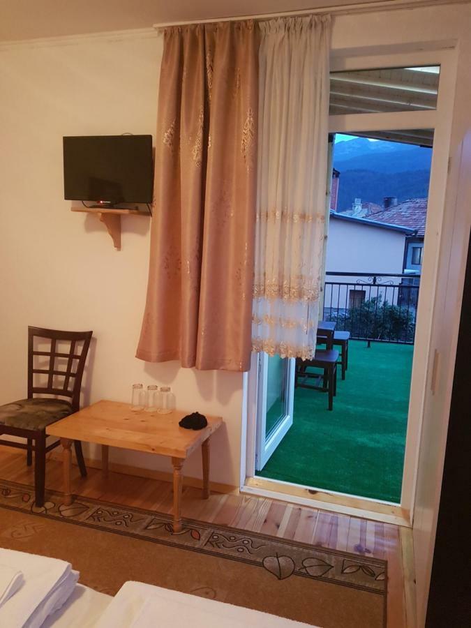 Yana Guest House Dobriniszte Zewnętrze zdjęcie